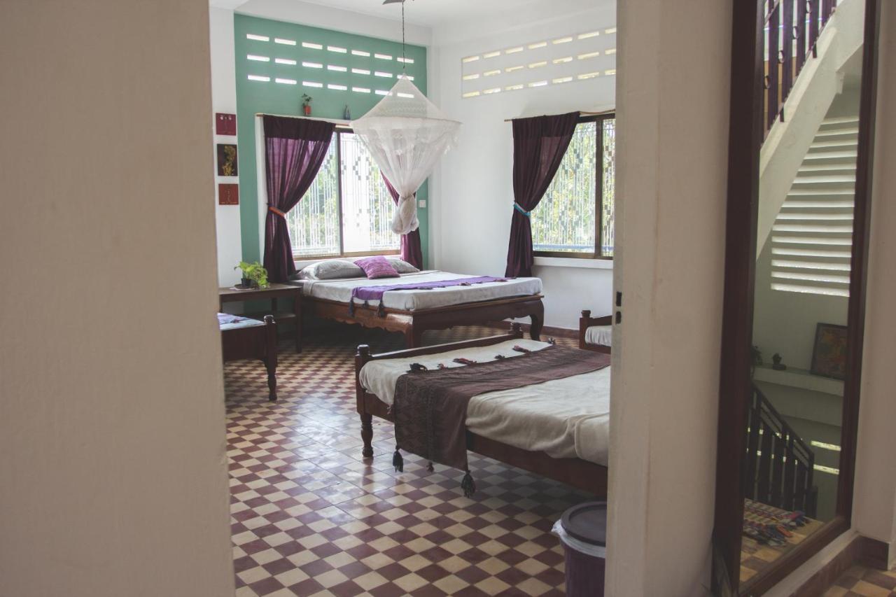 Bed and Breakfast The Playground à Kampot Extérieur photo