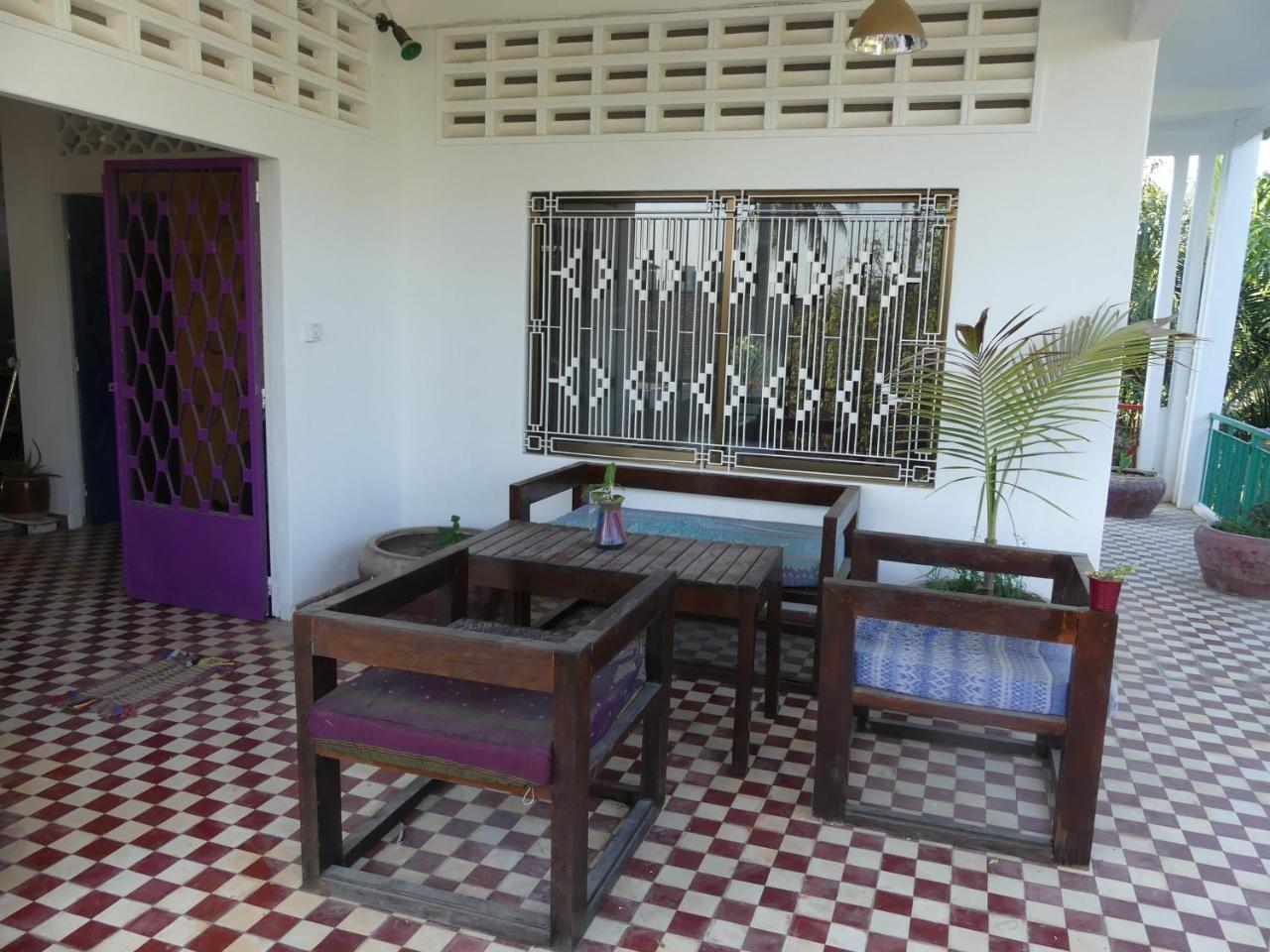 Bed and Breakfast The Playground à Kampot Extérieur photo