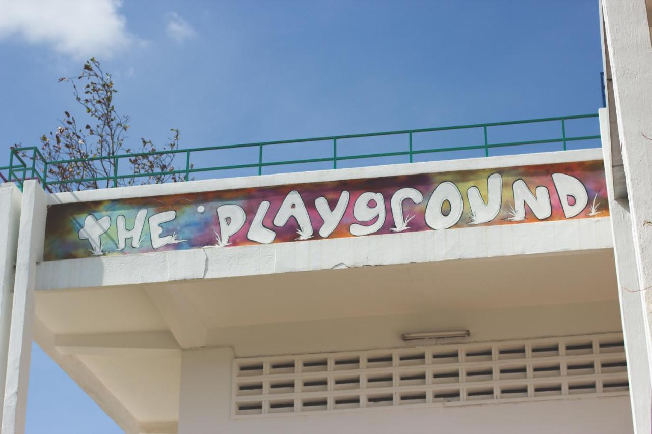 Bed and Breakfast The Playground à Kampot Extérieur photo