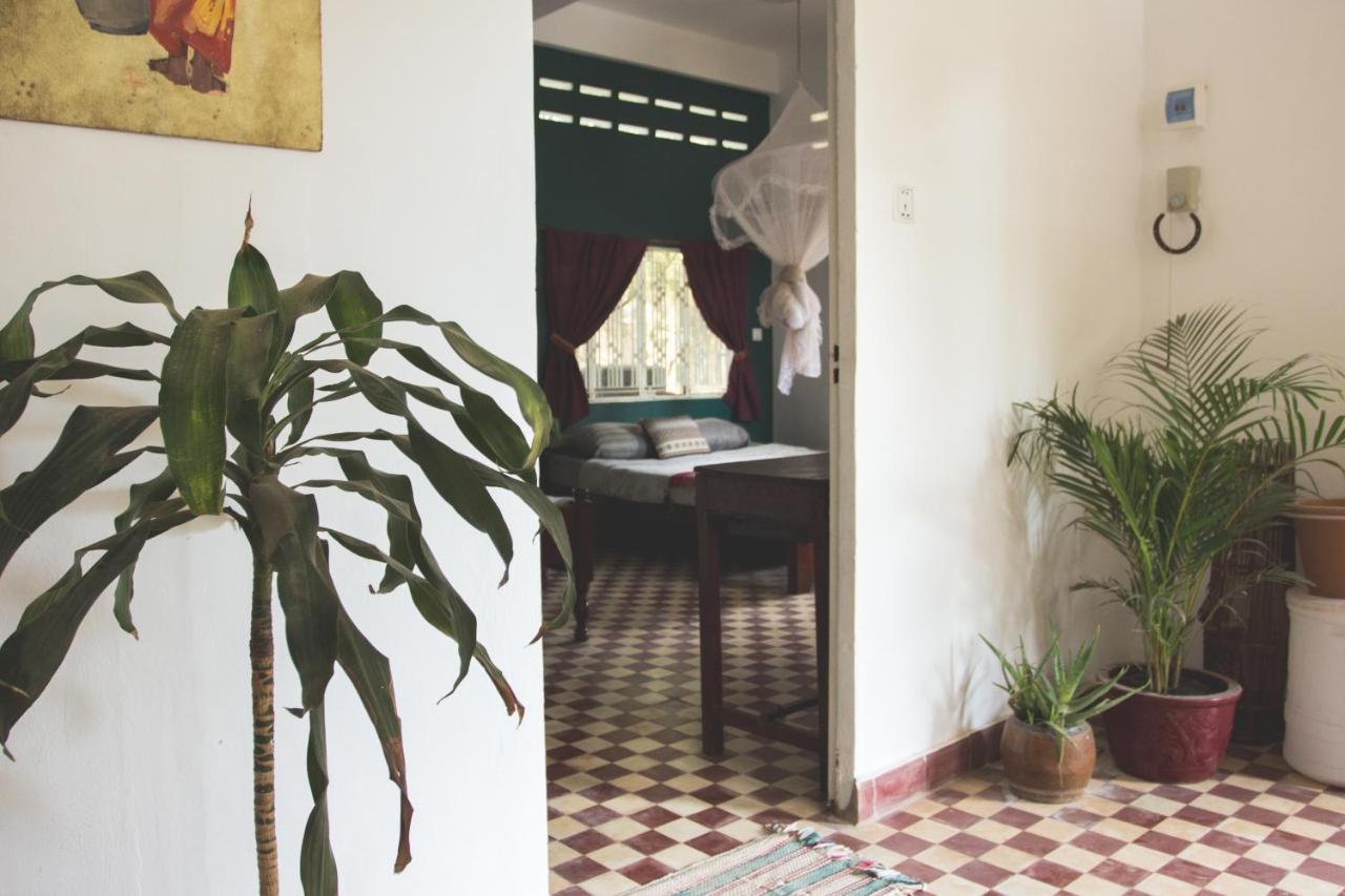 Bed and Breakfast The Playground à Kampot Extérieur photo
